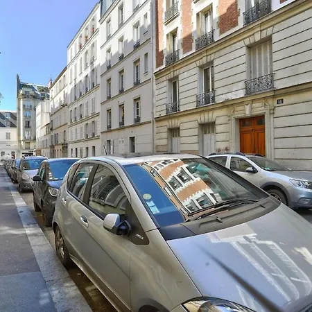 Beautiful Studio Paris Invalides 公寓